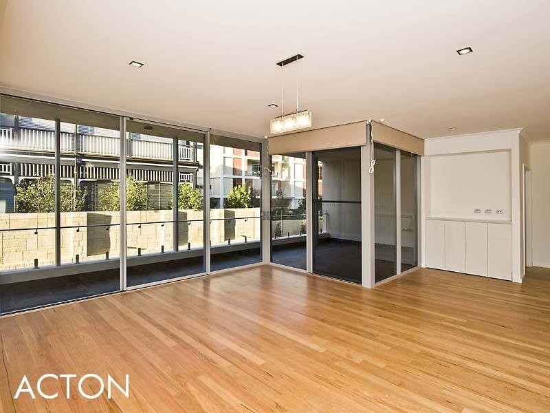 6 Mchenry Lane, Nedlands WA 6009