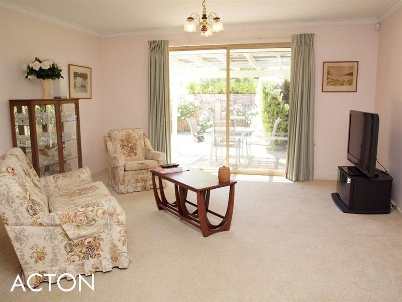 67A Loftus Street, Nedlands WA 6009