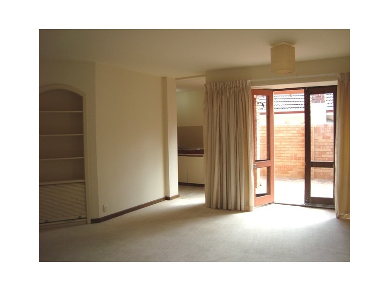 12 Myers Street, Crawley WA 6009