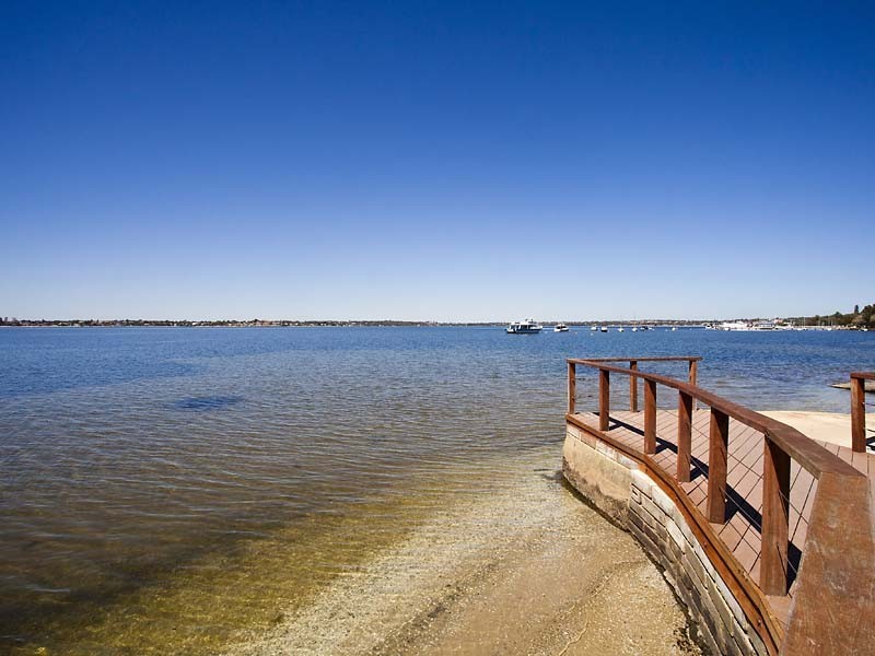 12 Myers Street, Crawley WA 6009