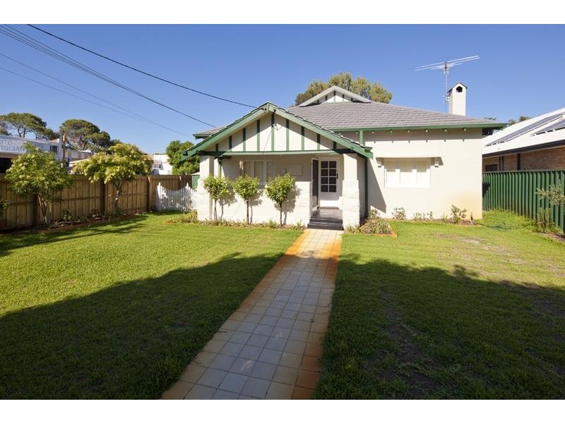 2 Robinson Street, Nedlands WA 6009