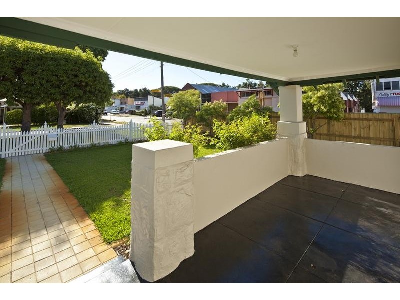 2 Robinson Street, Nedlands WA 6009