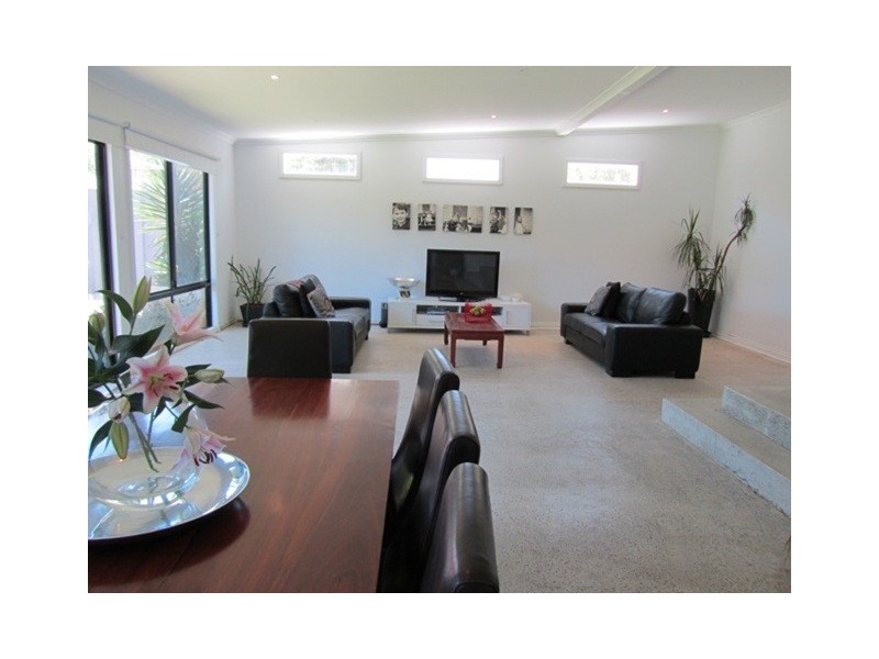 11 Strickland Street, Mount Claremont WA 6010