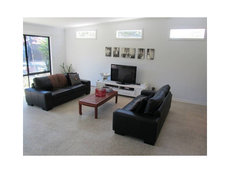 11 Strickland Street, Mount Claremont WA 6010