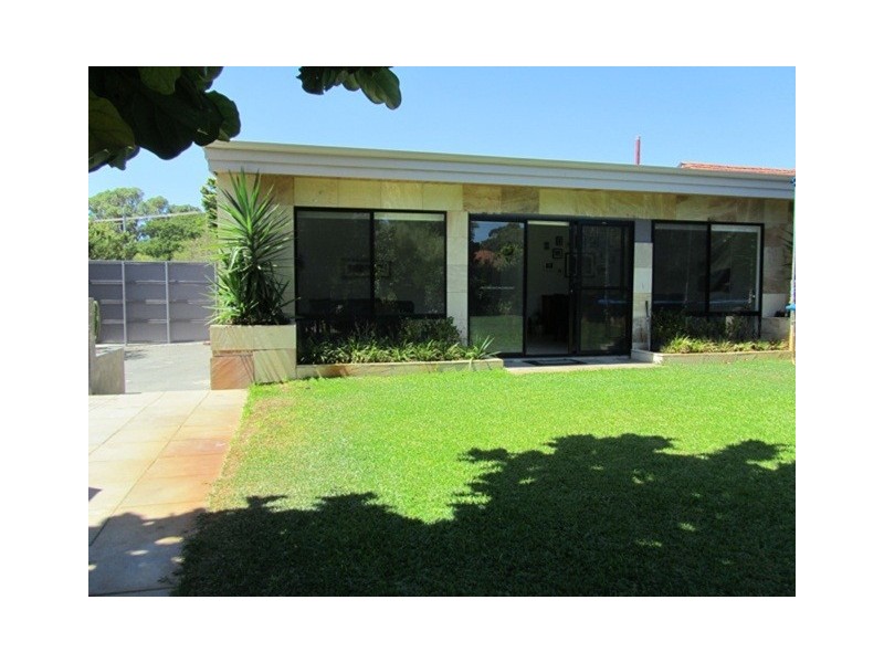 11 Strickland Street, Mount Claremont WA 6010