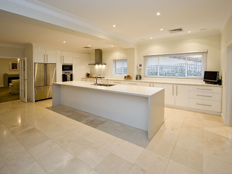 19 Neville Road, Dalkeith WA 6009