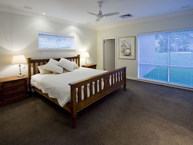 19 Neville Road, Dalkeith WA 6009