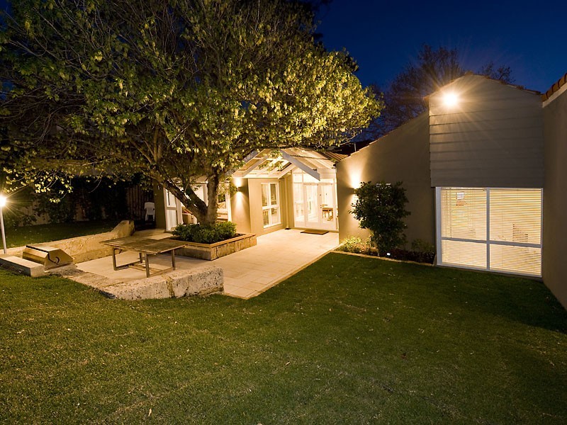 19 Neville Road, Dalkeith WA 6009