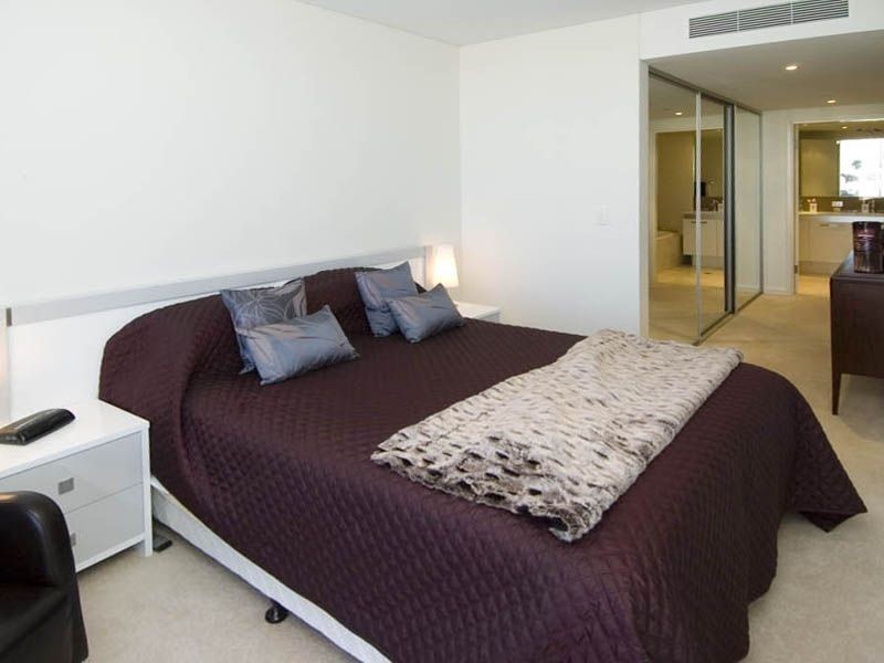 302/19 The Circus, Burswood WA 6100