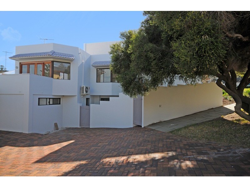 2/21 Avonmore Terrace, Cottesloe WA 6011