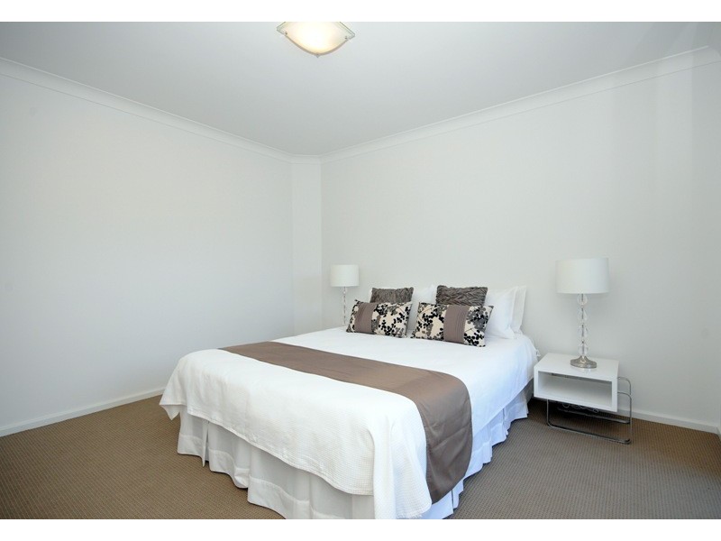 2/21 Avonmore Terrace, Cottesloe WA 6011