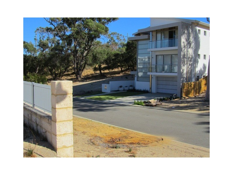 9 Nidjalla Loop, Swanbourne WA 6010