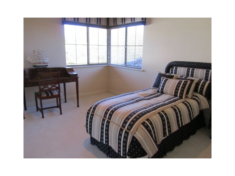 48 St Johns Wood Boulevard, Mount Claremont WA 6010