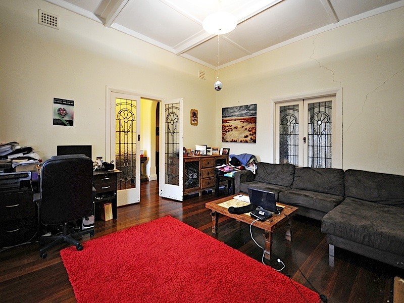 83 Bruce Street, Nedlands WA 6009