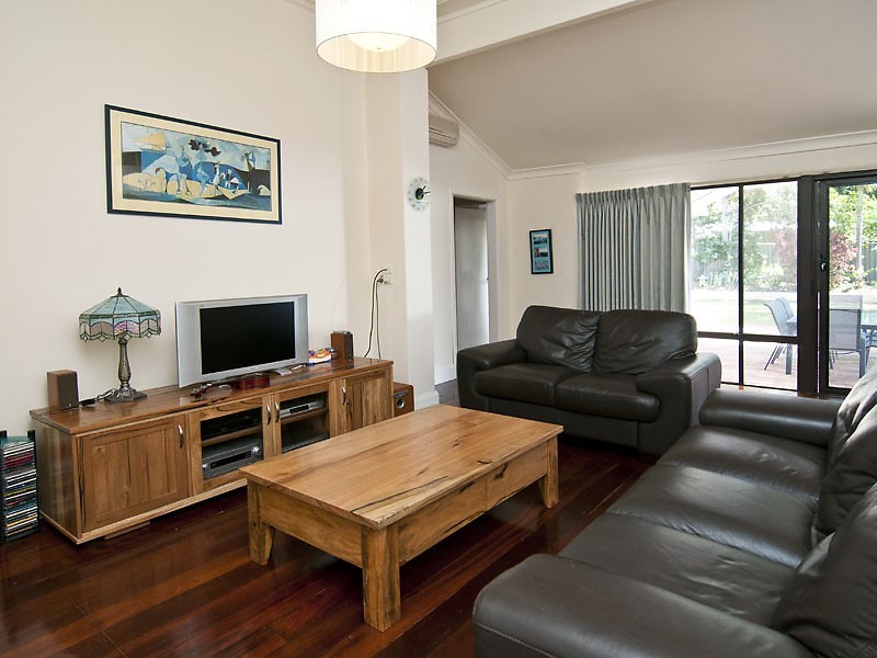 37 Portland Street, Nedlands WA 6009