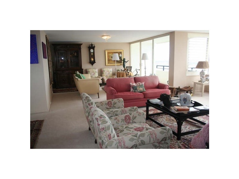 18W/16 Kings Park Avenue, Crawley WA 6009