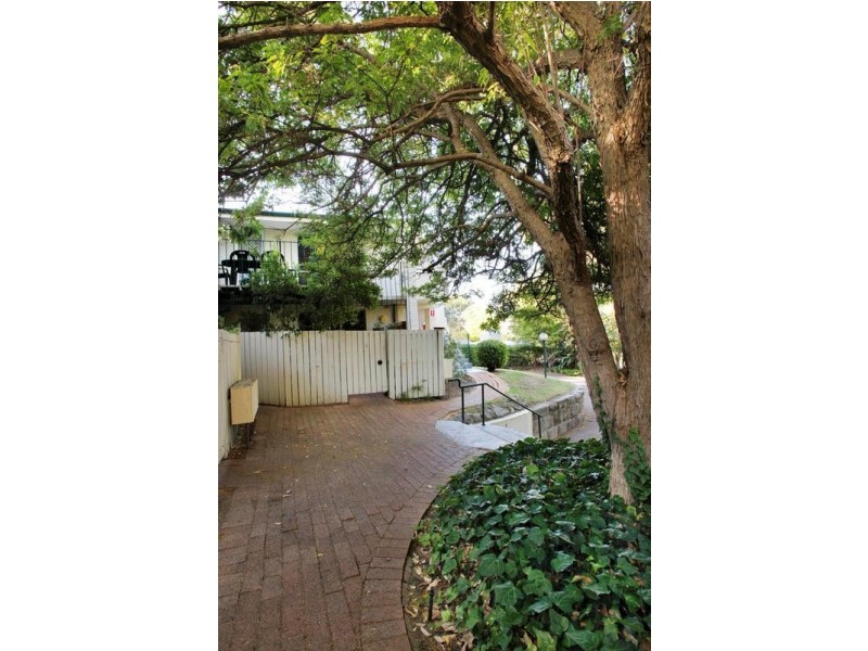 1/9 Freshwater Parade, Claremont WA 6010