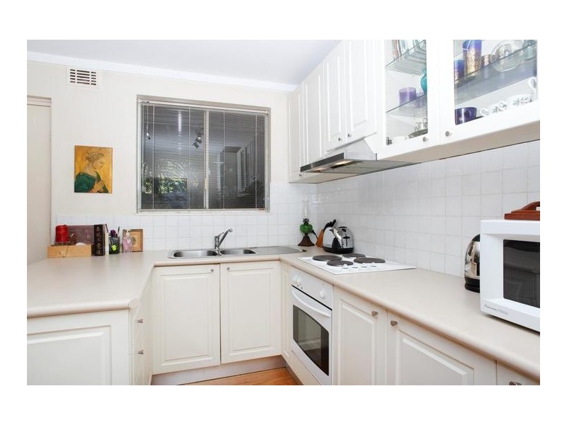 1/9 Freshwater Parade, Claremont WA 6010