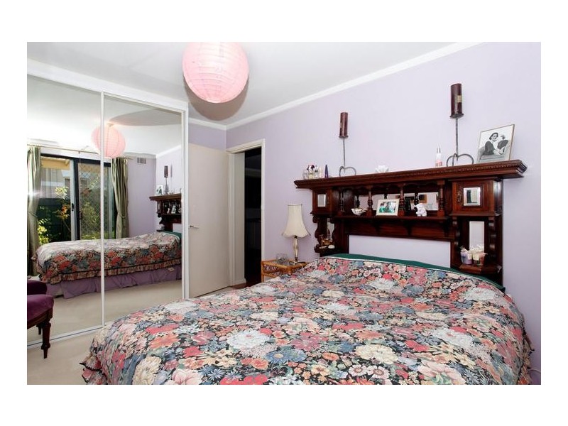 1/9 Freshwater Parade, Claremont WA 6010