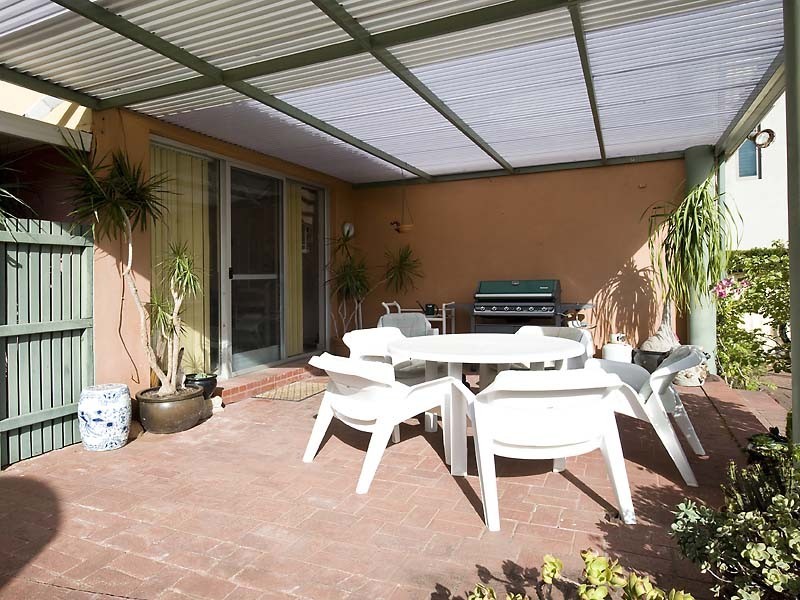 19 Hynes Road, Dalkeith WA 6009