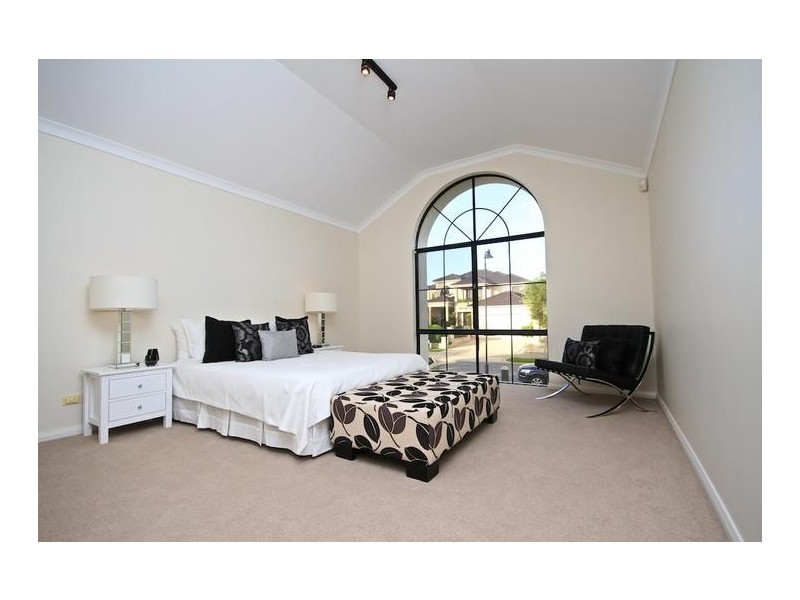 47 St Johns Wood Boulevard, Mount Claremont WA 6010