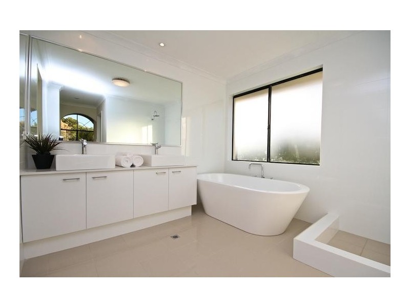 47 St Johns Wood Boulevard, Mount Claremont WA 6010