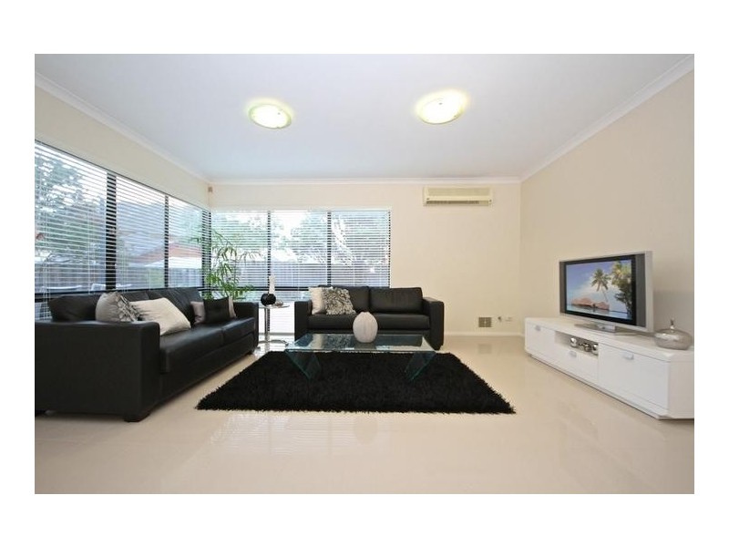 47 St Johns Wood Boulevard, Mount Claremont WA 6010