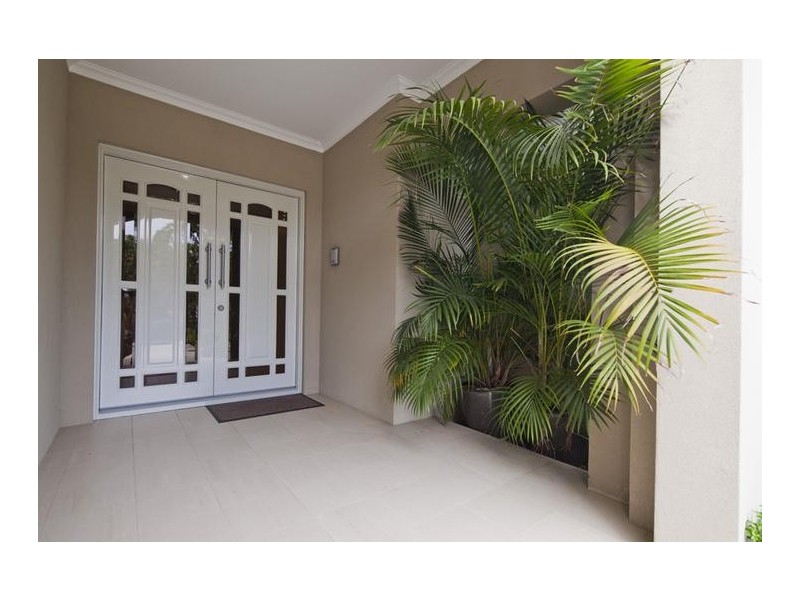 6 Sutcliffe Street, Dalkeith WA 6009