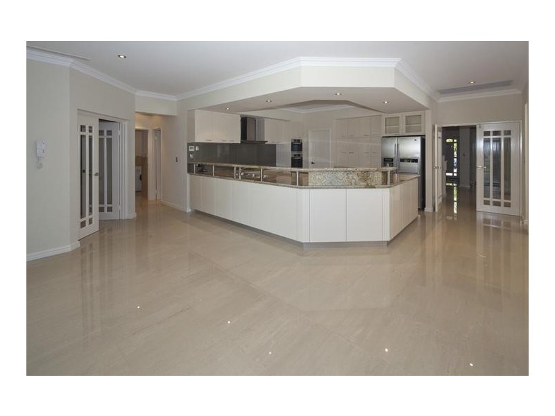 6 Sutcliffe Street, Dalkeith WA 6009