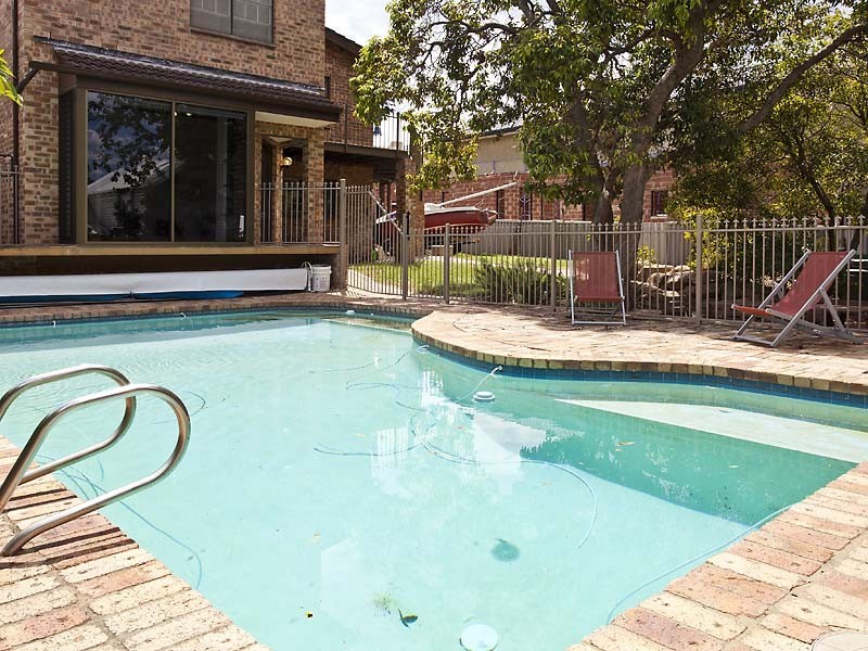 100 Archdeacon Street, Nedlands WA 6009