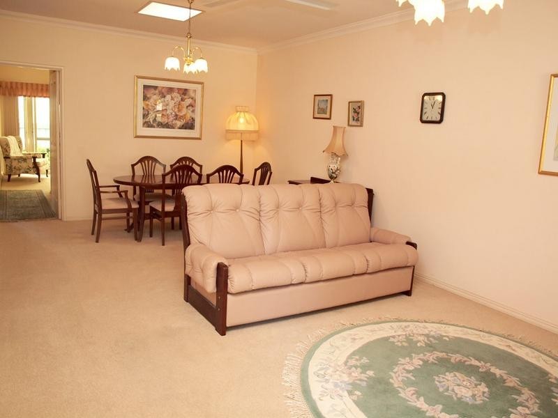 2/3 Doonan Road, Nedlands WA 6009