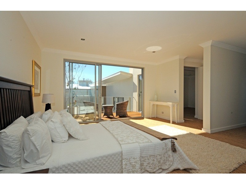 24 Jameson Street, Mosman Park WA 6012