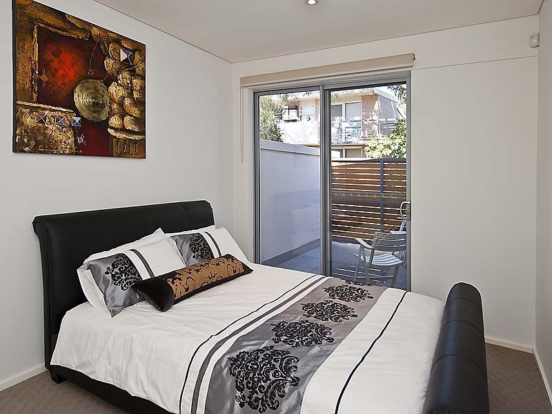 11 Clive Road, Cottesloe WA 6011