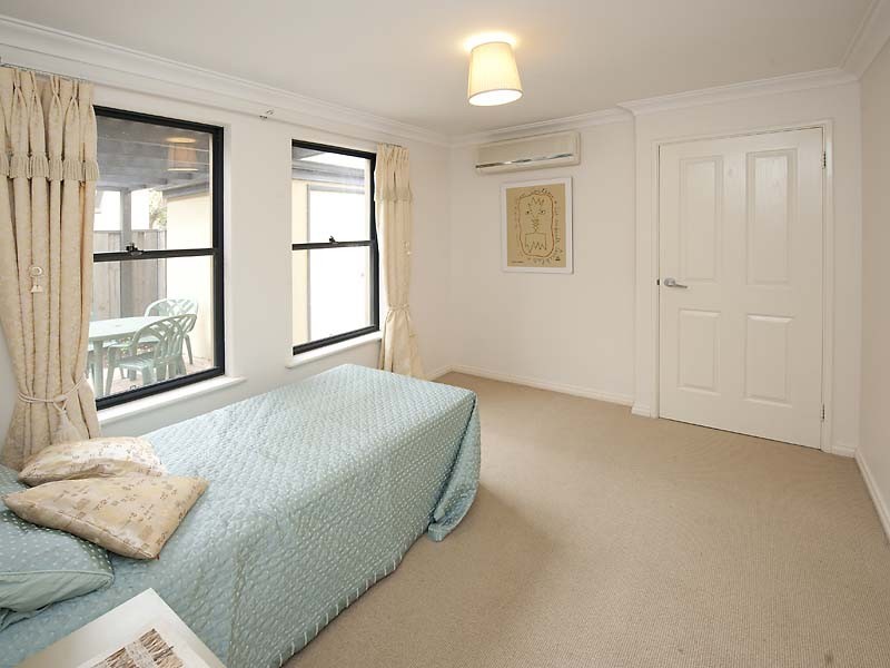 4/120 Broadway, Crawley WA 6009