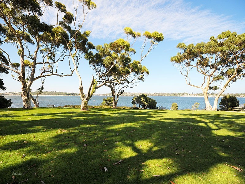 121 Victoria Avenue, Dalkeith WA 6009