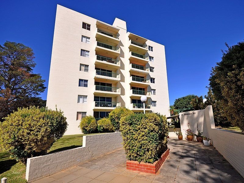 11/19 Broome Street, Cottesloe WA 6011
