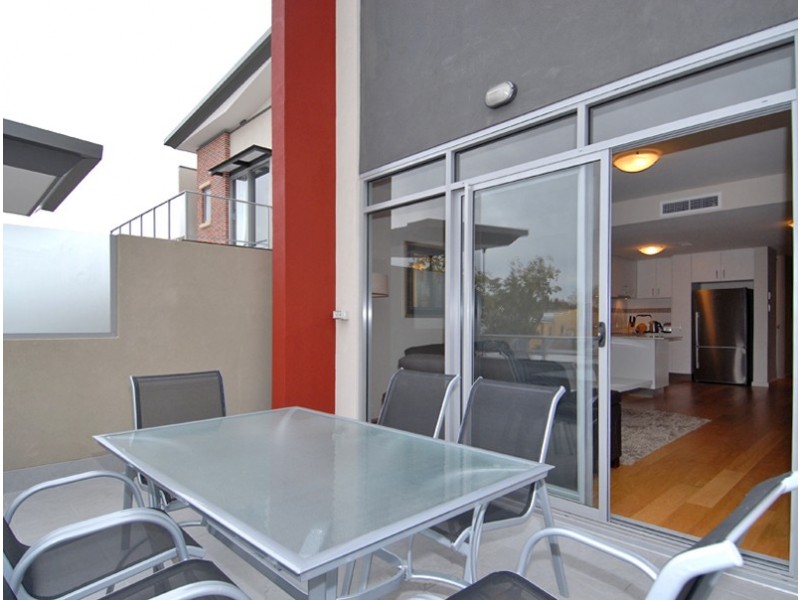 9/21 Rowland Street, Subiaco WA 6008