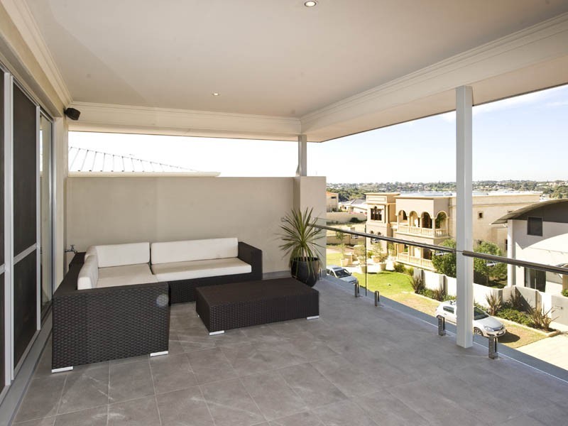 10 Derry Lane, Mosman Park WA 6012