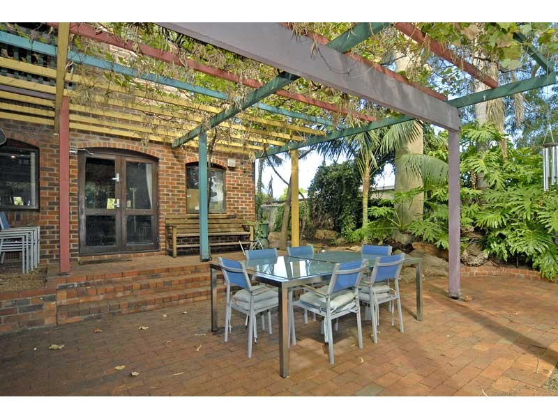 3 School Road, Dalkeith WA 6009