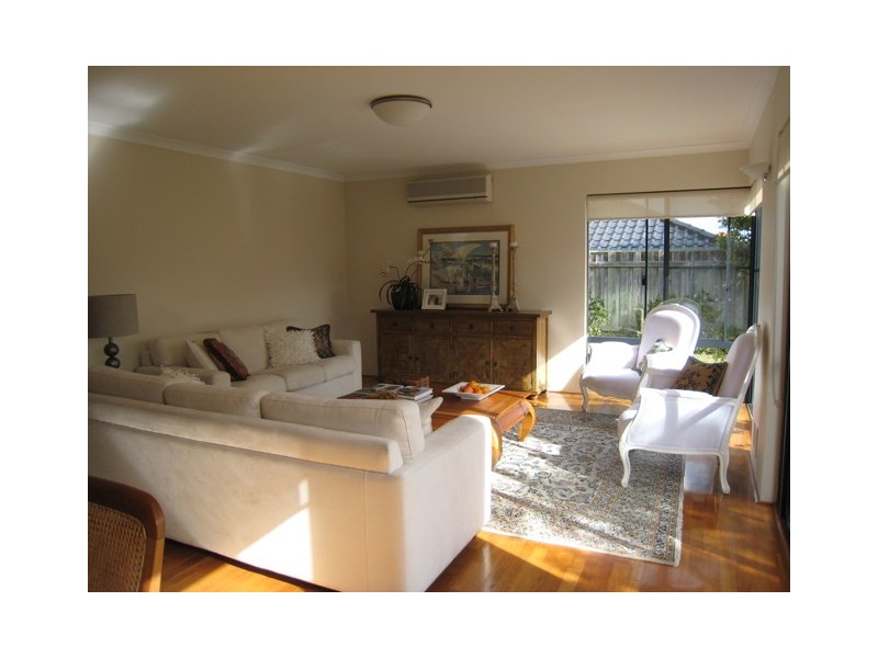 8 Greenberry Close, Mount Claremont WA 6010