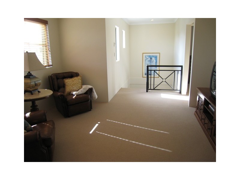 8 Greenberry Close, Mount Claremont WA 6010