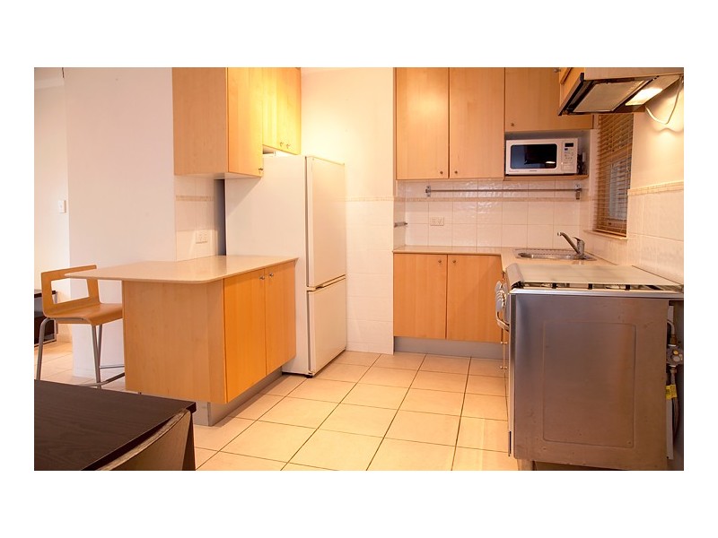 5/17 The Avenue, Crawley WA 6009
