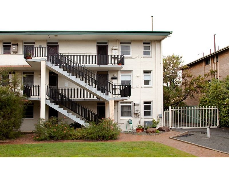 5/17 The Avenue, Crawley WA 6009
