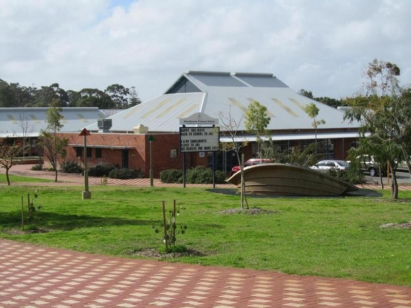 12 Nidjalla Loop, Swanbourne WA 6010