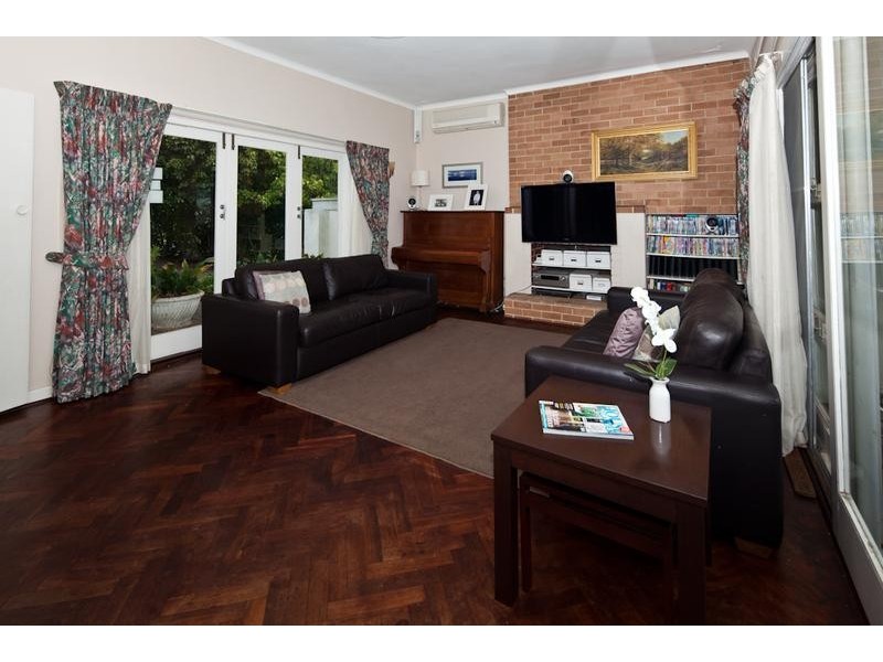 19 Riley Road, Claremont WA 6010