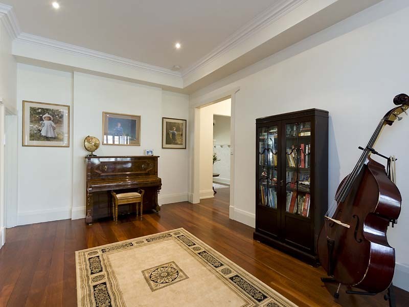 46 Archdeacon Street, Nedlands WA 6009