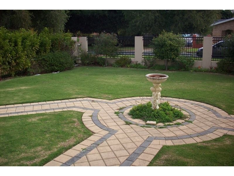 16 Bulimba Road, Nedlands WA 6009