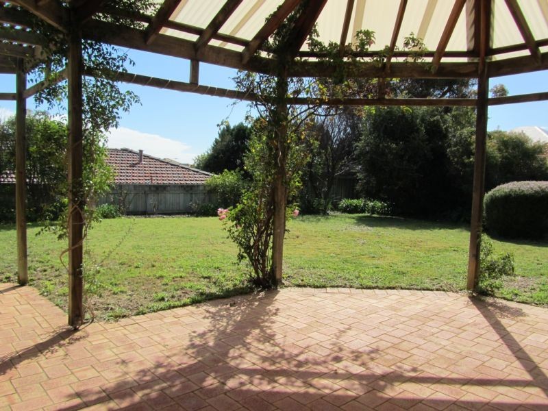 5 Grove Hill, Mount Claremont WA 6010