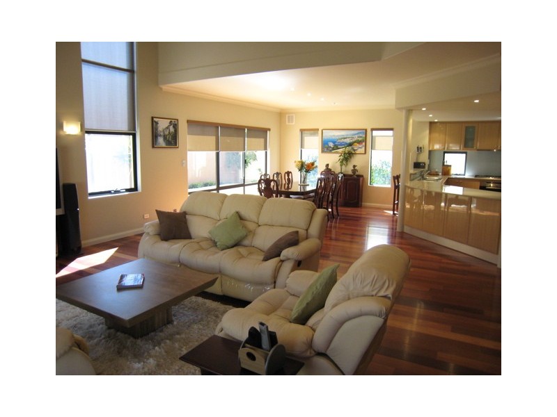 10 Gulli Court, Claremont WA 6010