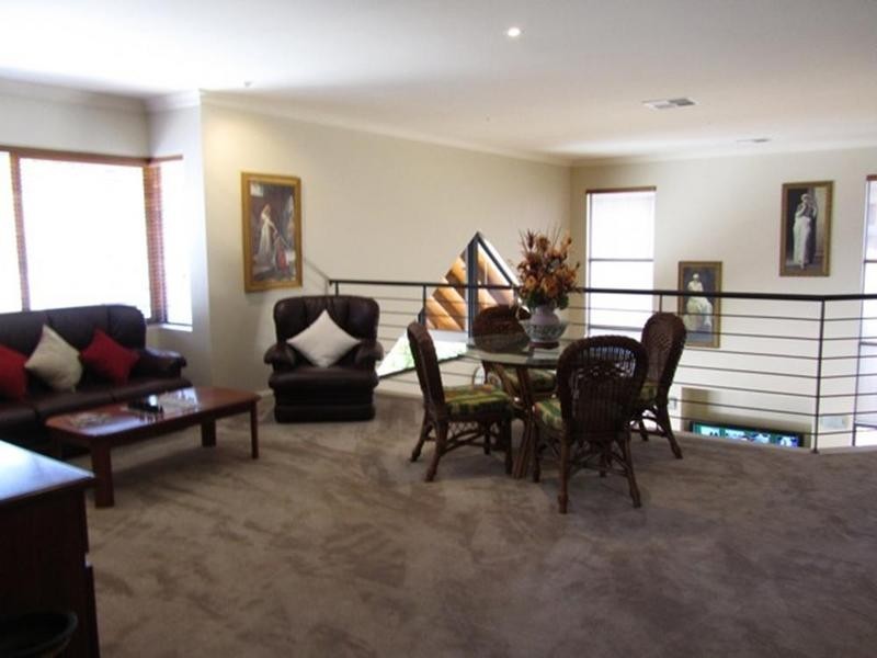 10 Gulli Court, Claremont WA 6010